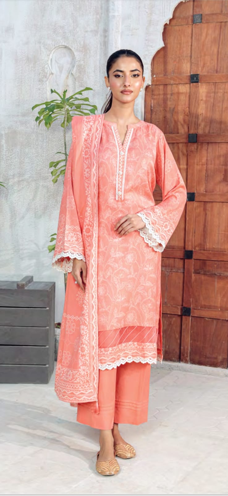 3 piece unstitched pashmina suit